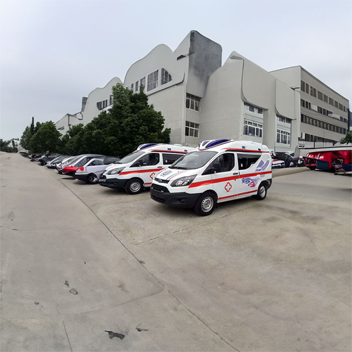 自贡成都120救护车转院
